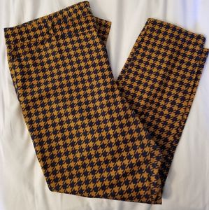 Old Navy Pixie Pants - size 16